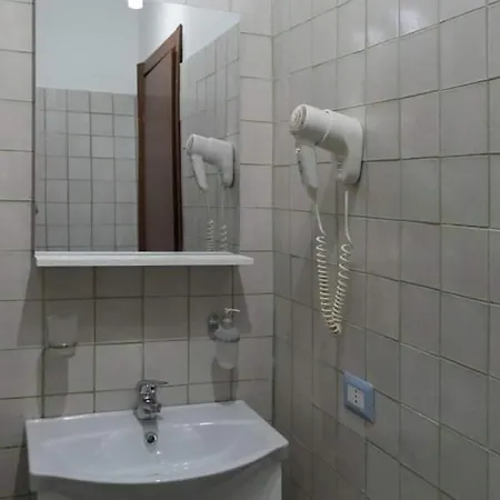 Πανσιόν Alexia Domus Riposto